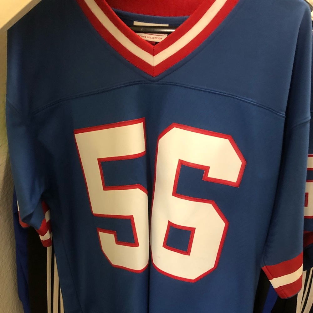 Giants throwback Lawrence Taylor